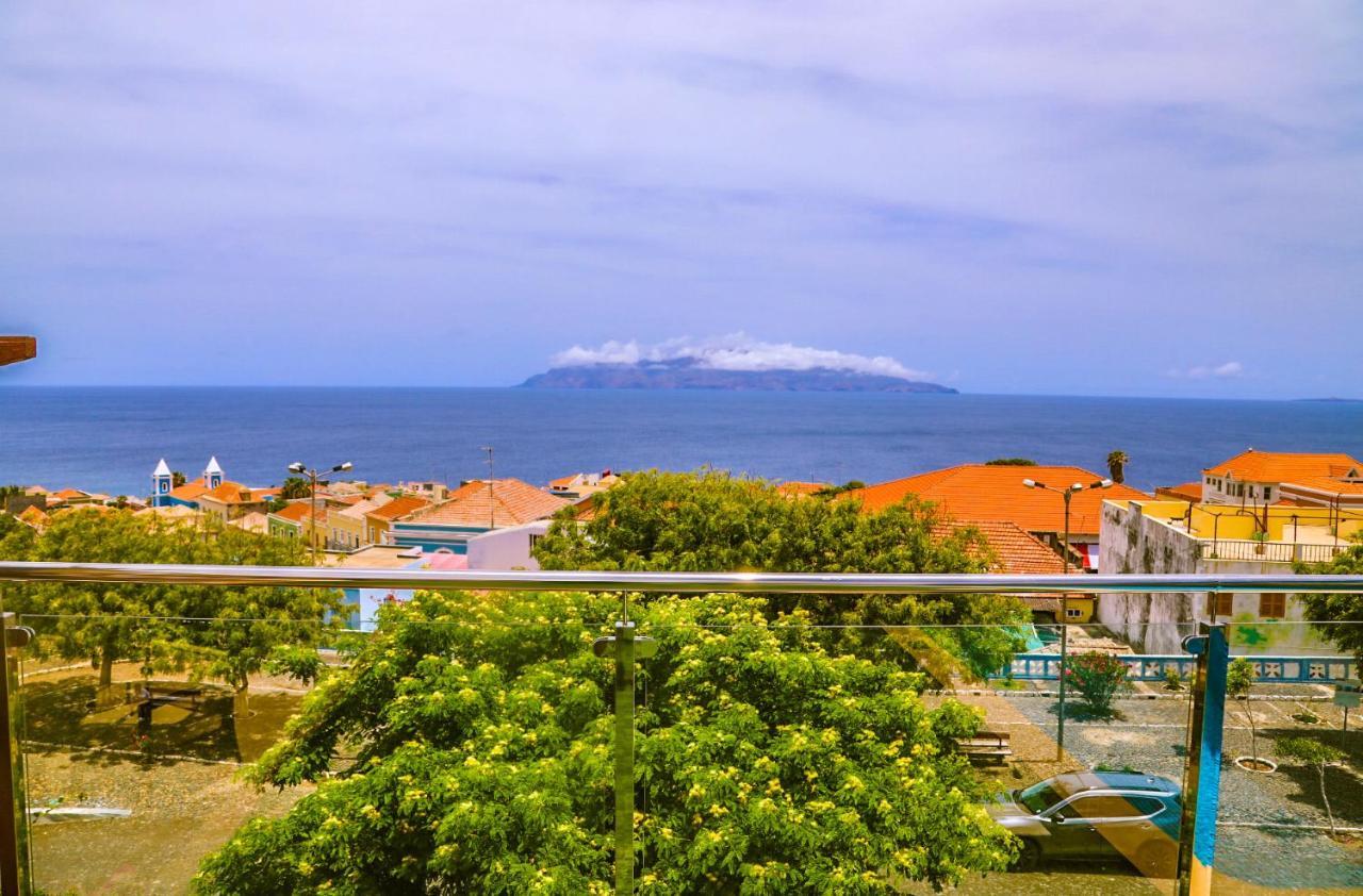 Cruzeiro Guest House São Filipe Exteriör bild