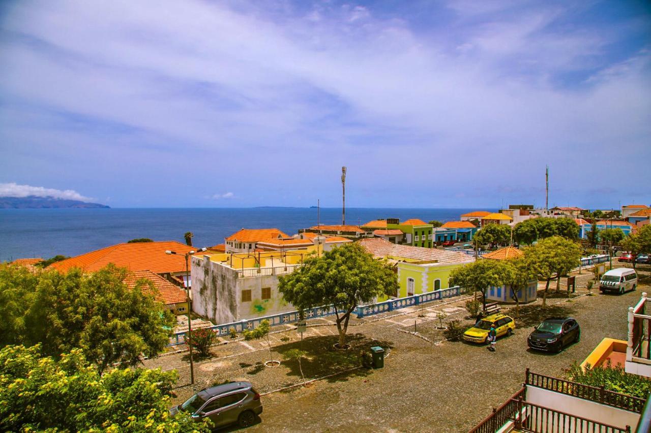 Cruzeiro Guest House São Filipe Exteriör bild